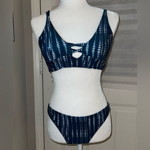 Cupshe bikini size Large